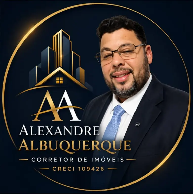 Alexandre Albuquerque atendendo um cliente